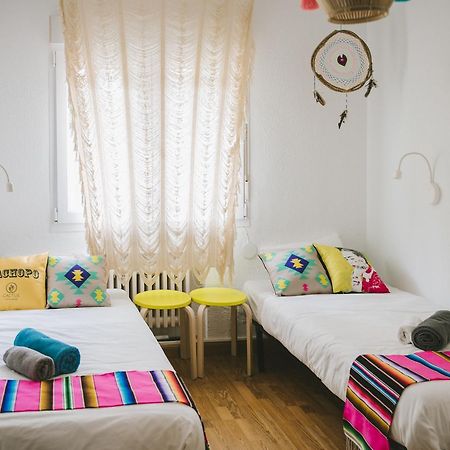 Cactus Bed & Breakfast Salinas กาสตริยอน ภายนอก รูปภาพ