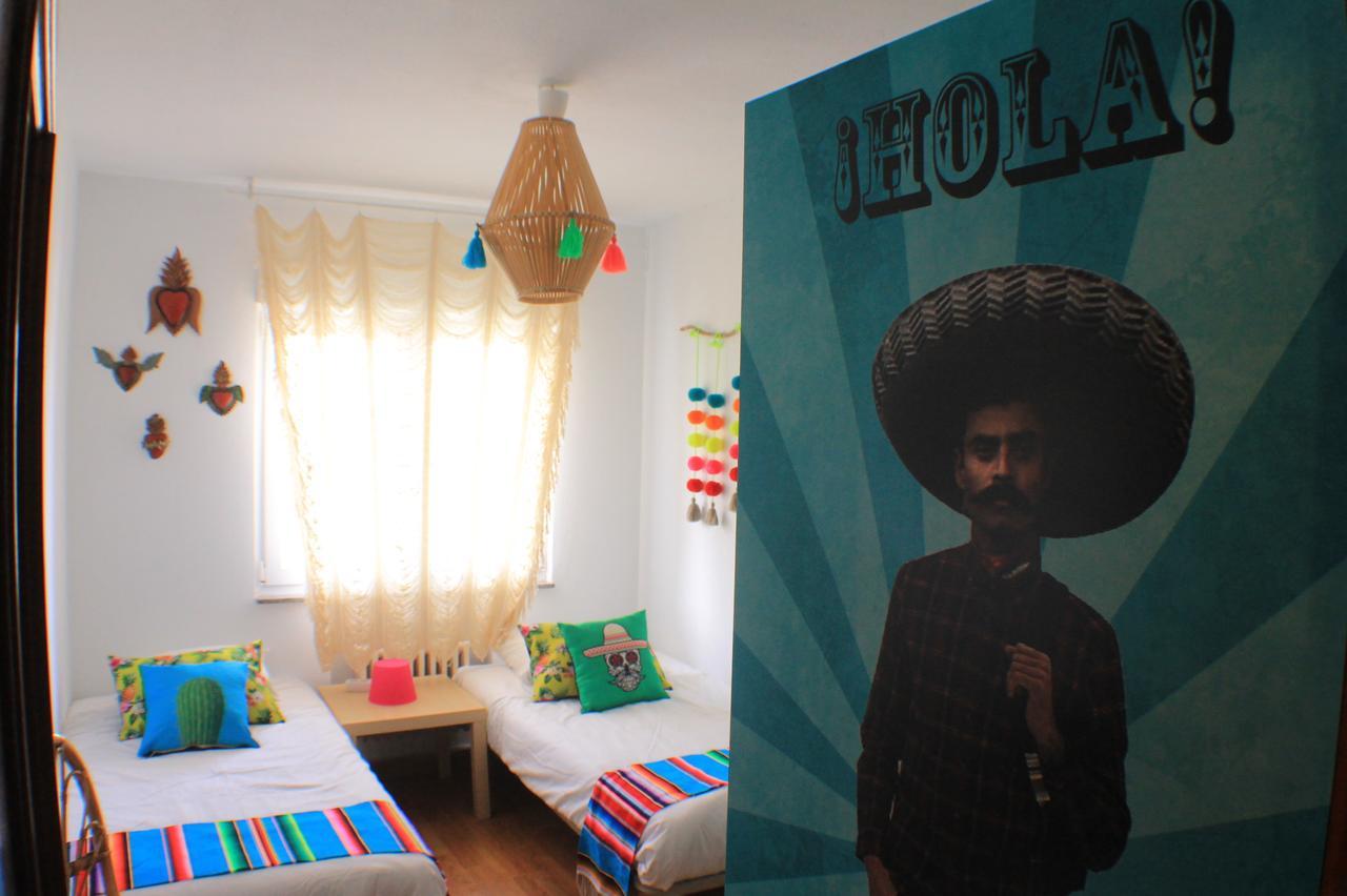 Cactus Bed & Breakfast Salinas กาสตริยอน ภายนอก รูปภาพ