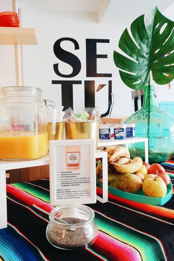 Cactus Bed & Breakfast Salinas กาสตริยอน ภายนอก รูปภาพ