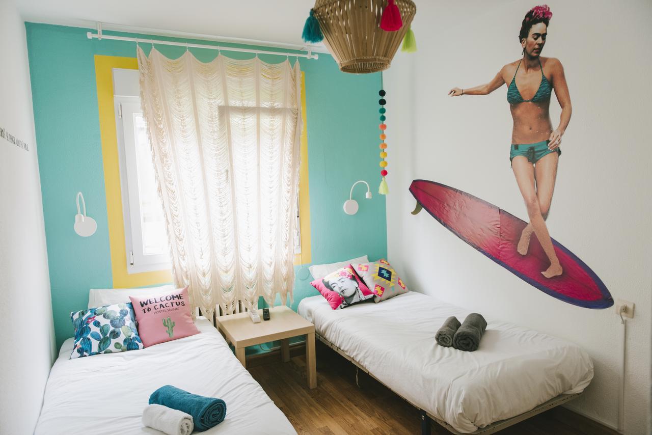 Cactus Bed & Breakfast Salinas กาสตริยอน ภายนอก รูปภาพ